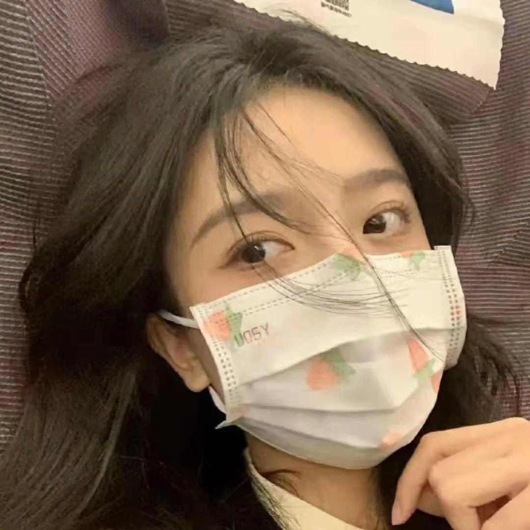 明明能吃软饭我却偏要斩妖除魔